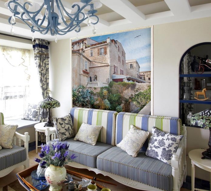 papel de parede fotográfico na sala de estar no estilo provençal