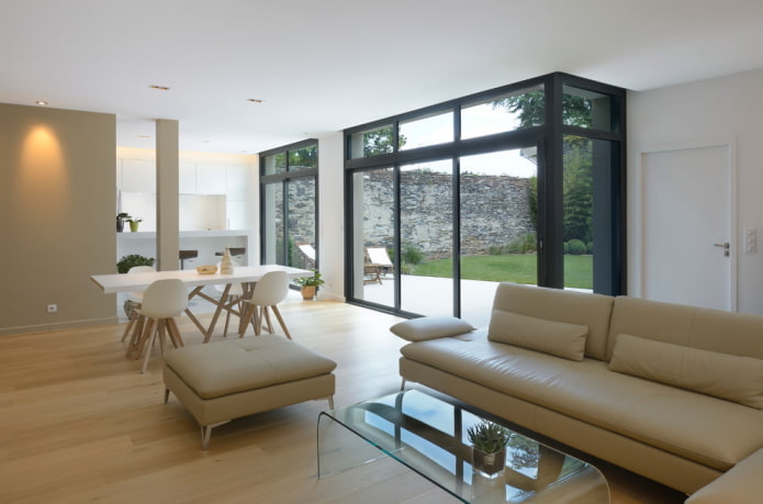 Interior de uma casa de campo em estilo moderno