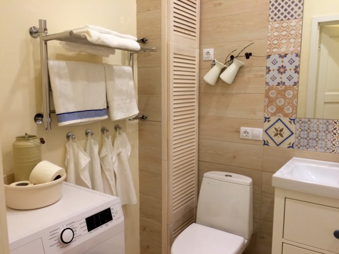 grelha de plástico para canos no banheiro