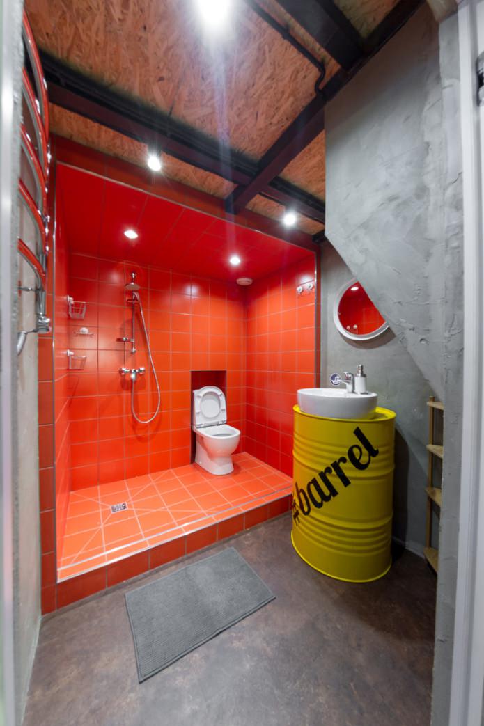 iluminação no interior de um banheiro estilo loft