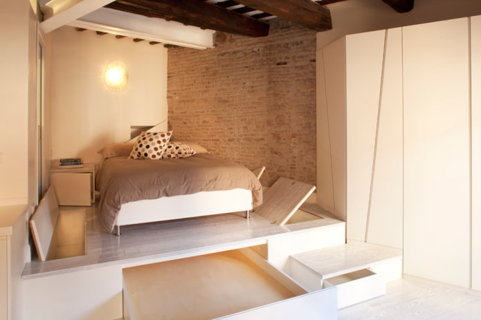 quarto compacto em estilo loft