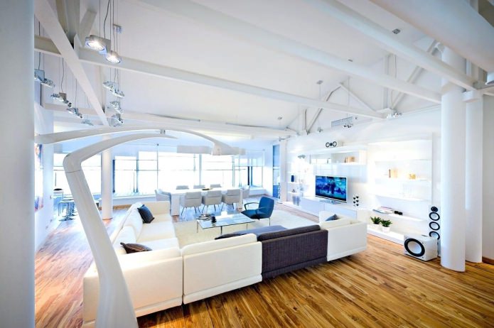 Sala de estar em tons de branco