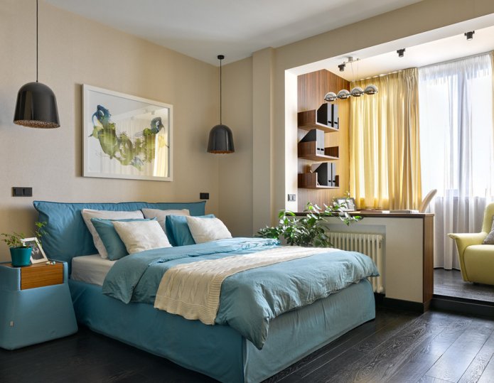 quarto com área de trabalho na varanda