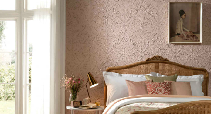 quarto com papel de parede acrílico