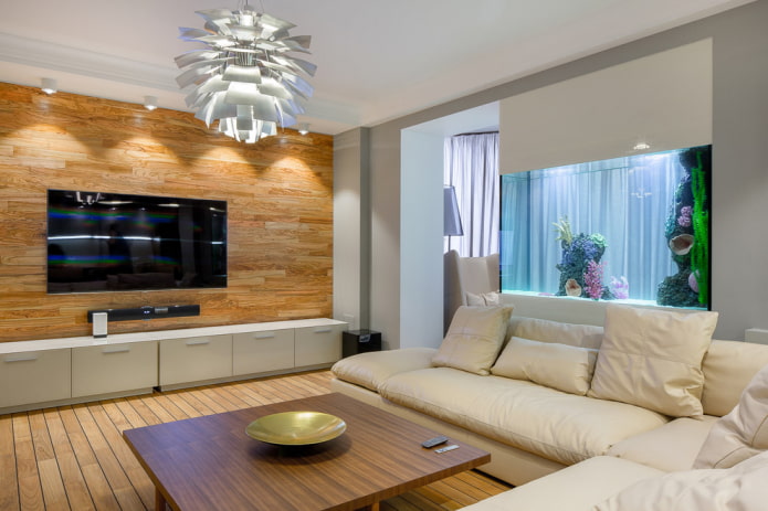 interior da sala de estar com aquário