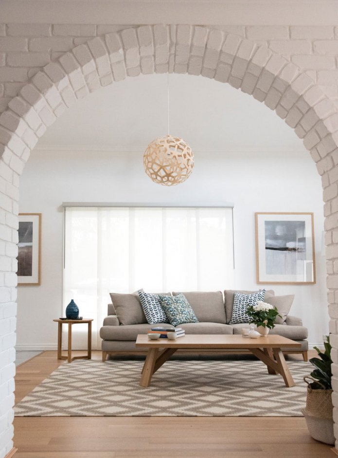 Arco com tijolos decorativos