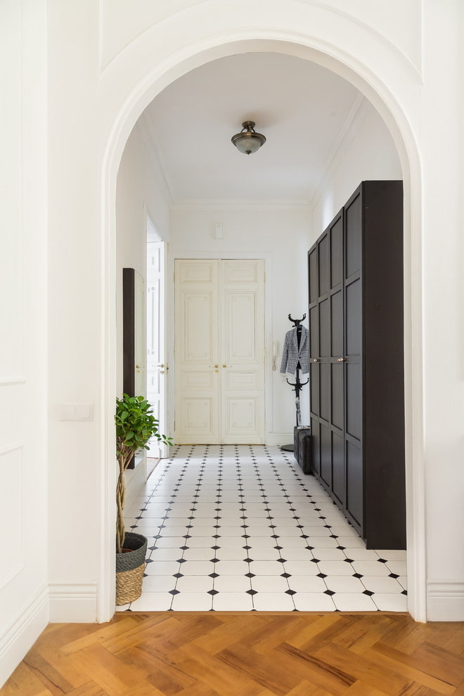 arco de gesso cartonado com pintura no interior