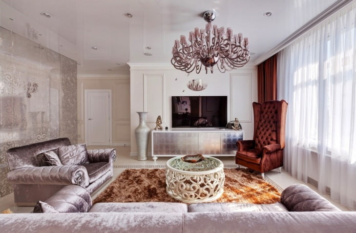 Lustre e mesa torcidos