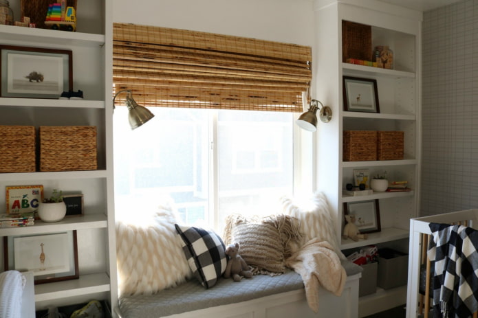 cortinas de bambu na cor ocre