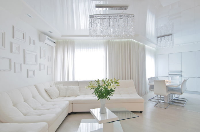 móveis de sala em tons de branco