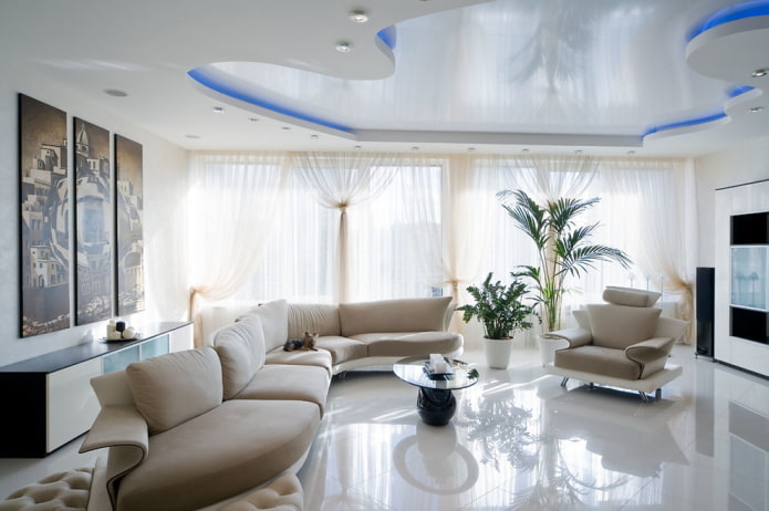 decoração de sala de estar em tons de branco