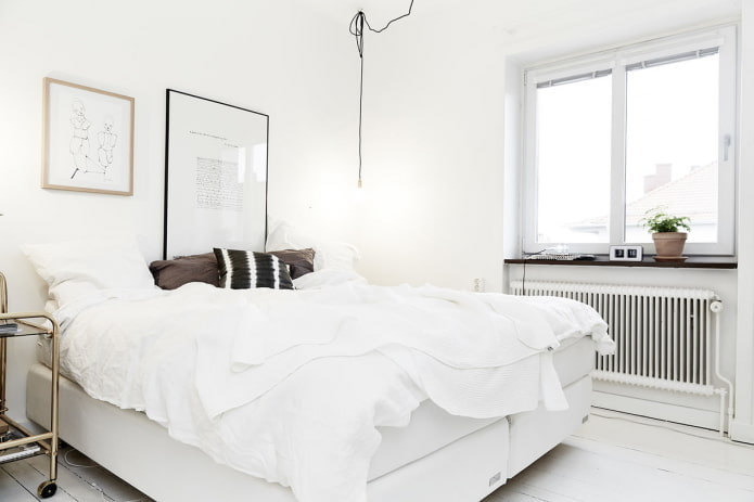 interior de quarto branco em estilo escandinavo