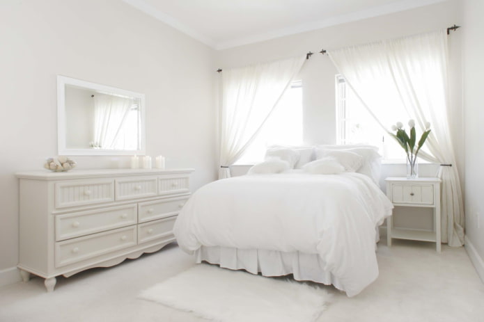 Quarto branco como a neve