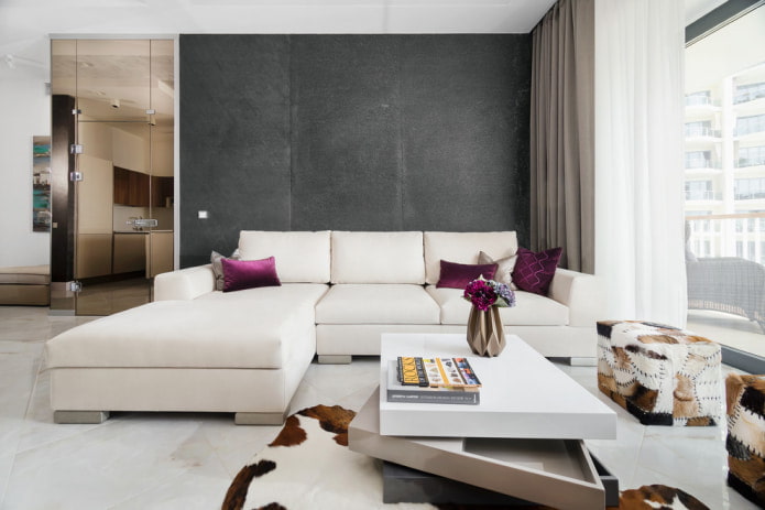 sala de estar elegante com um sofá branco