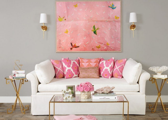 Sofá pequeno branco e rosa