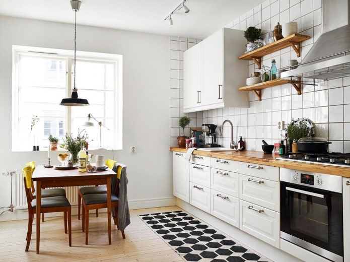 azulejos brancos na cozinha
