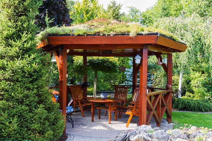 gazebo semi-aberto para chalé de verão