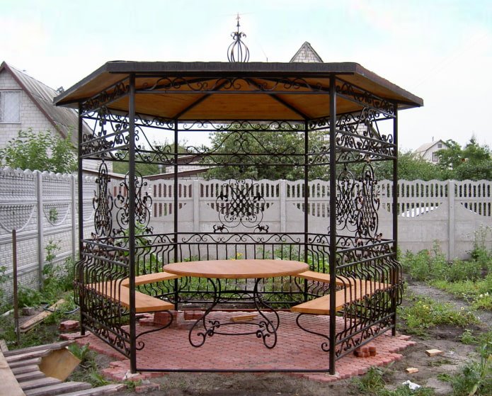 gazebo forjado