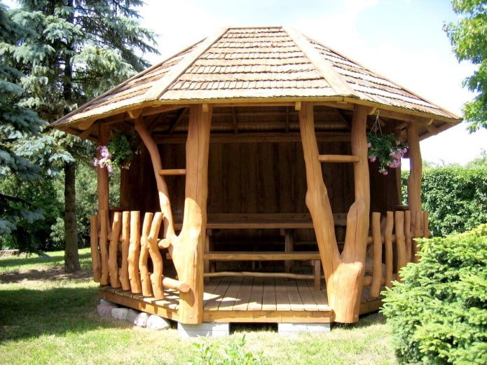 gazebo de madeira