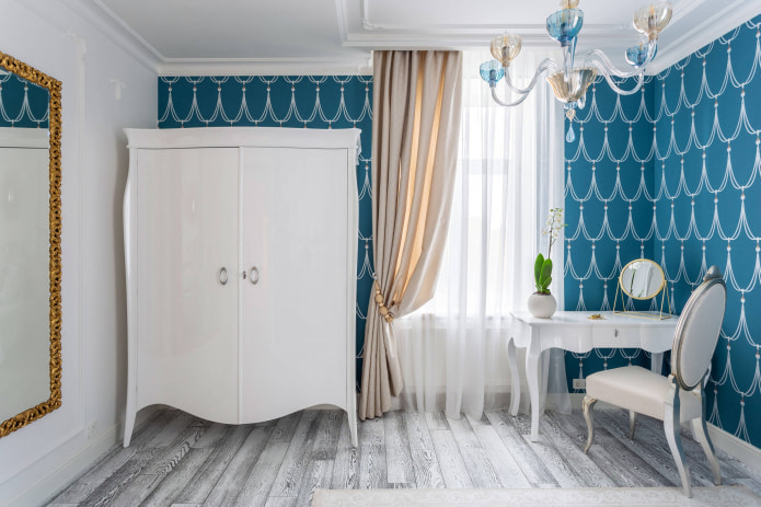 quarto com escrivaninha