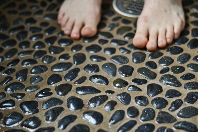 Piso de seixos