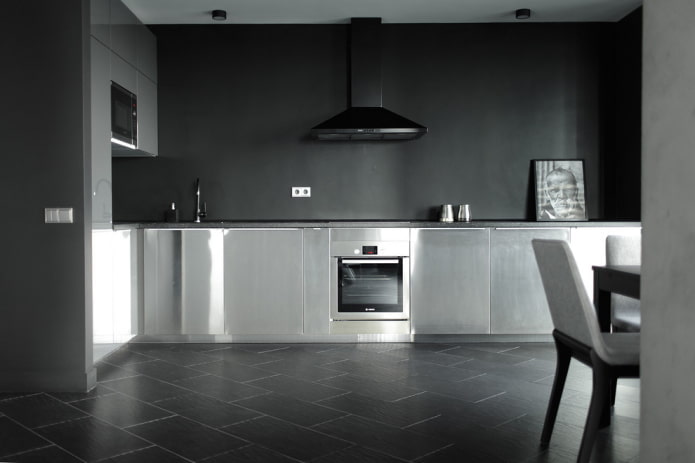 interior da cozinha em tons de cinza e preto