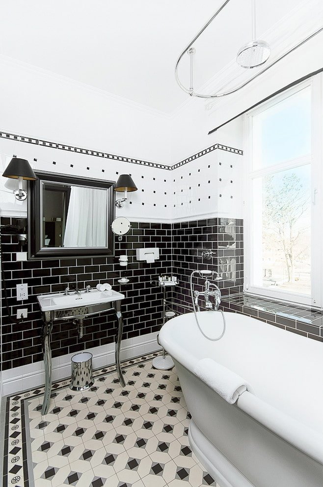 decoração de banheiro em preto e branco