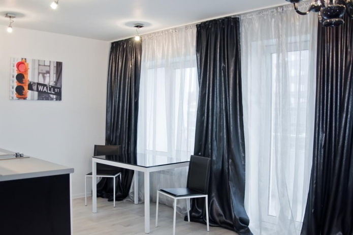 cortinas de cetim pretas