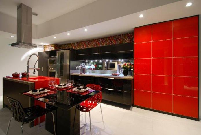 combinação de vermelho e preto na cozinha