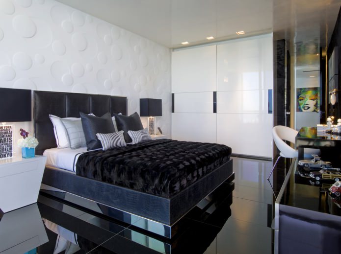 piso brilhante no quarto