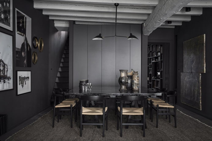 sala de jantar preta na casa