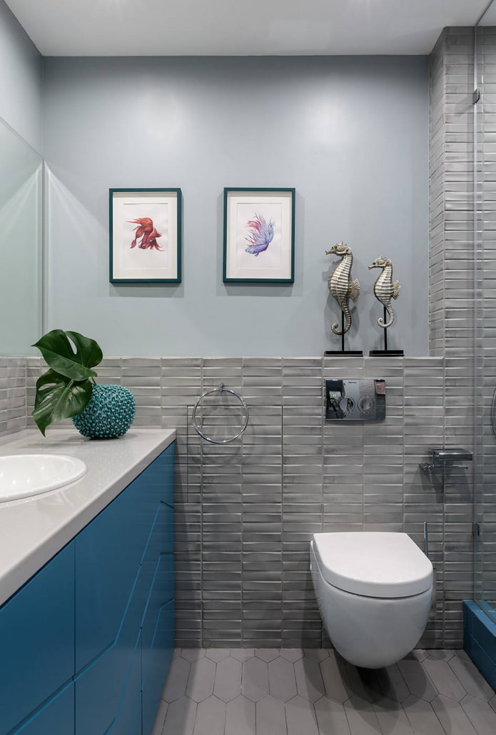 azulejos e tinta de acabamento combinados