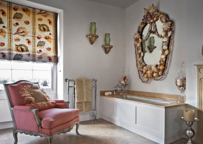 decoração de espelho no estilo provençal