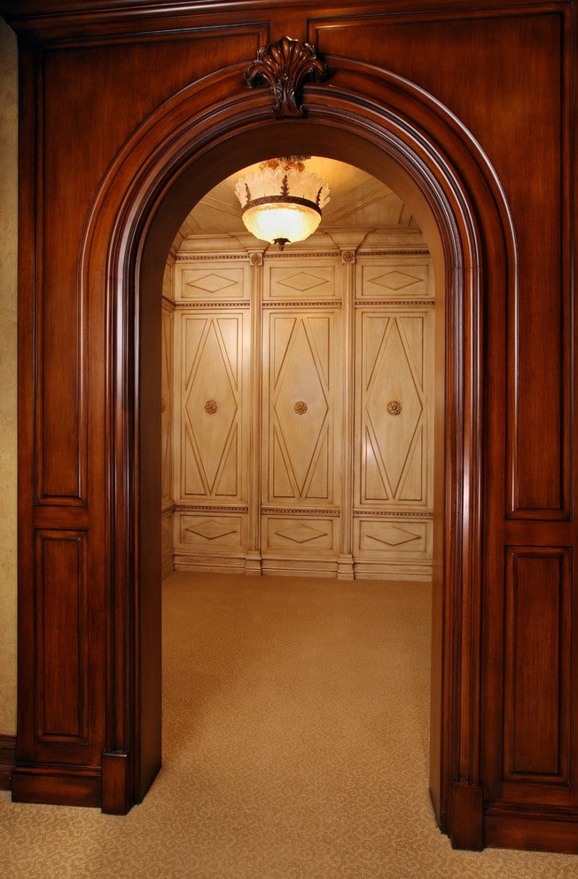 arco marrom
