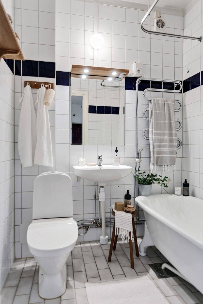 Banheiro em estilo escandinavo