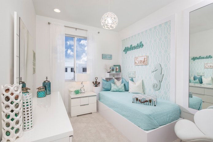 interior de um quarto de 9 metros quadrados para uma menina