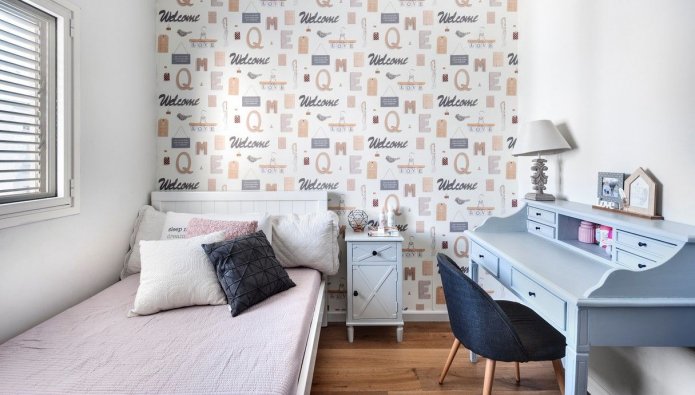 interior de um quarto de 9 metros quadrados para uma menina
