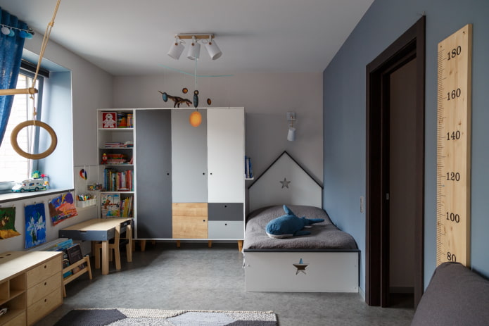 quarto infantil em tons de cinza