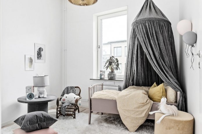 um quarto de menina em estilo escandinavo