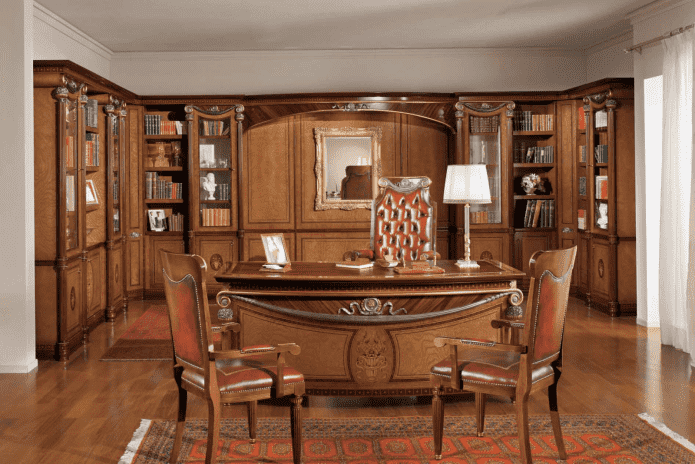 Interior de escritório em estilo italiano