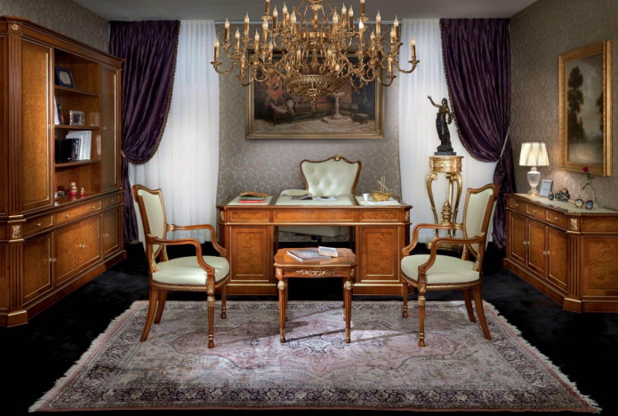 Interior de escritório em estilo italiano