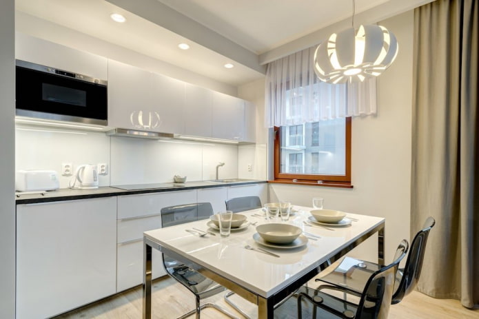 iluminação de uma cozinha de 10 m²