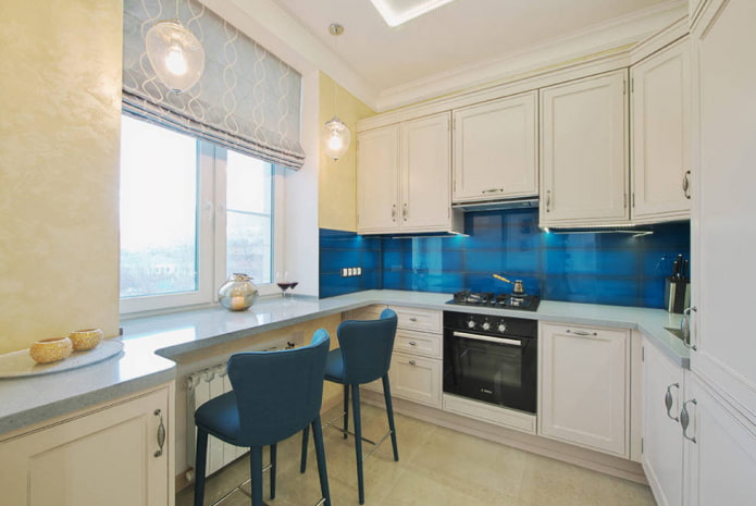 interior da cozinha de 10 m²