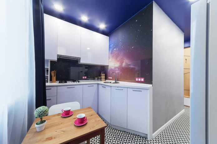 iluminação em uma cozinha de 6 metros quadrados