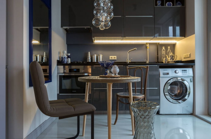 máquina de lavar em uma cozinha de 8 m²
