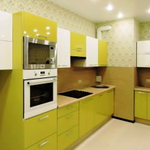 Design de cozinha com papel de parede verde: 55 fotos modernas de interiores-1