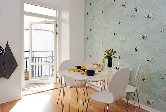 papel de parede cor de menta em um design de cozinha em estilo escandinavo
