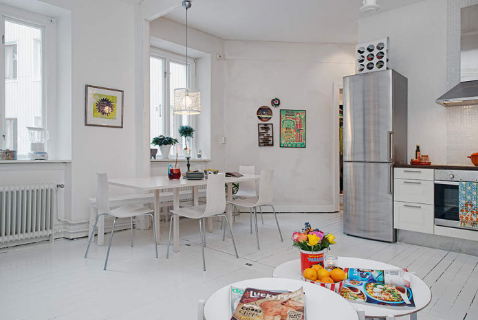 Sala de jantar em um apartamento de 34 m²