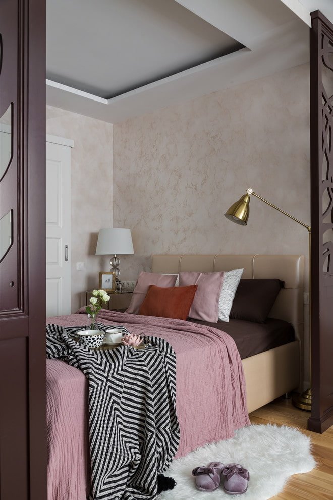 interior do quarto em um apartamento de 36 metros quadrados
