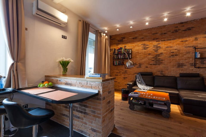 Interior de apartamento de 45 metros quadrados em estilo loft